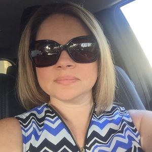 Meet your Posher, Kimberly